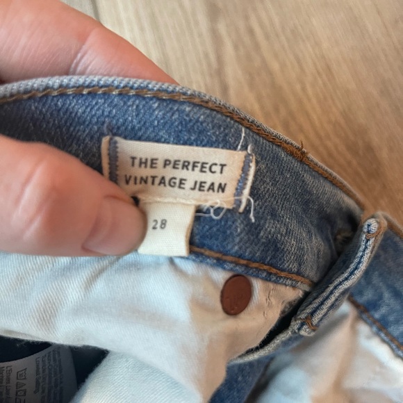 Madewell Perfect Vintage Jean in Denman Wash - Picture 11 of 12